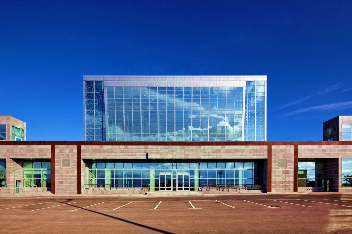 Театр оперы и балета (г. Владивосток)